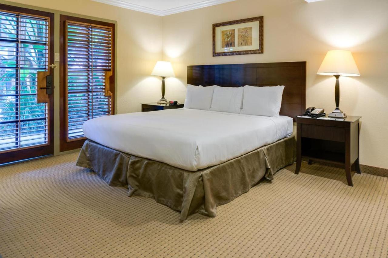Buena Park Grand Hotel & Suites المظهر الخارجي الصورة