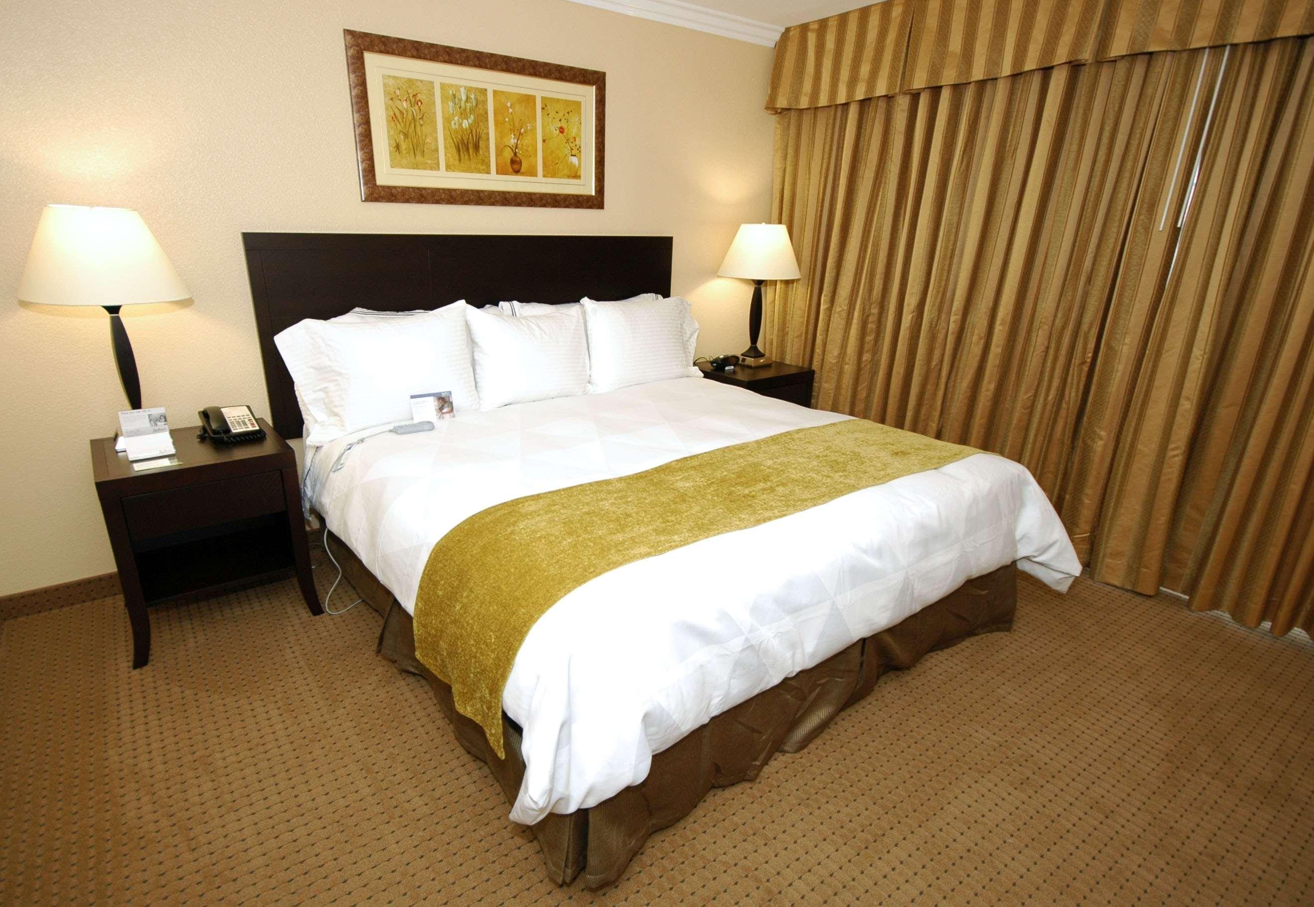 Buena Park Grand Hotel & Suites المظهر الخارجي الصورة