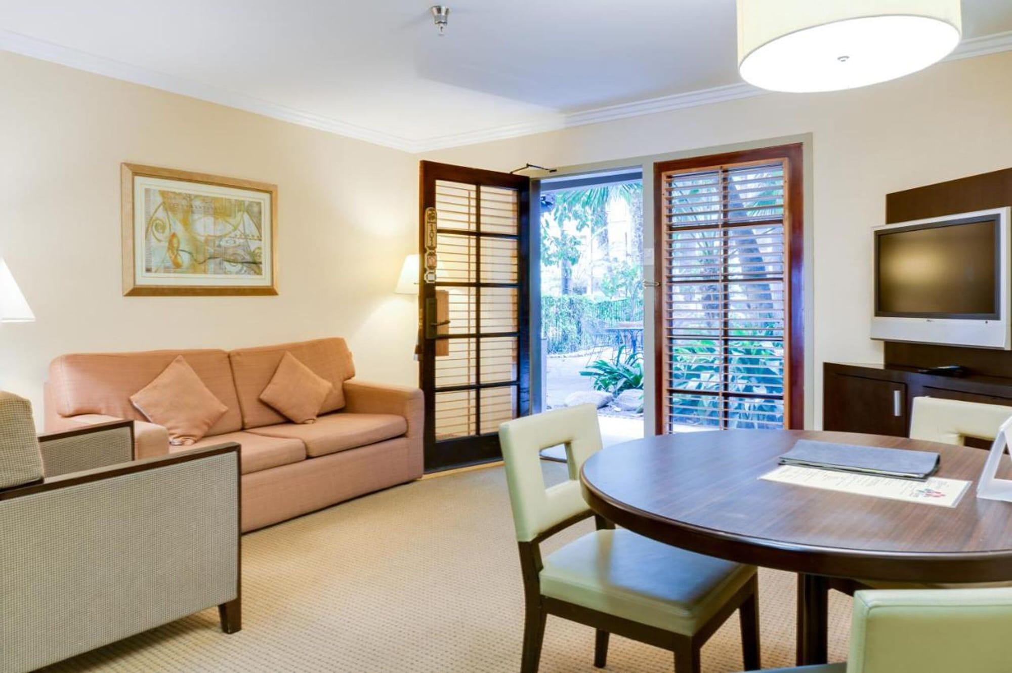 Buena Park Grand Hotel & Suites المظهر الخارجي الصورة